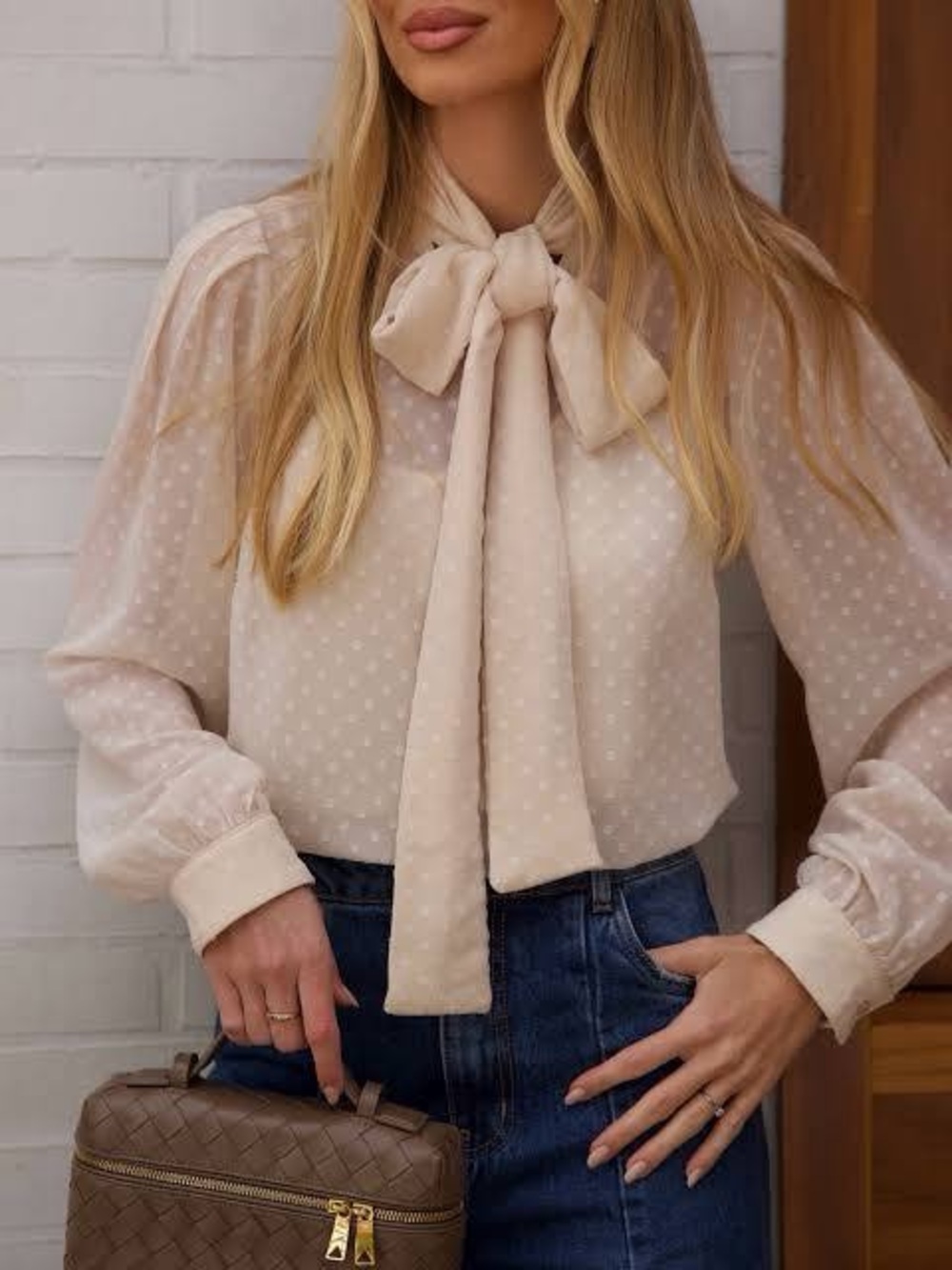 Adrianna Papell Blush Pink Swiss Dot Tie-Neck Blouse Size M